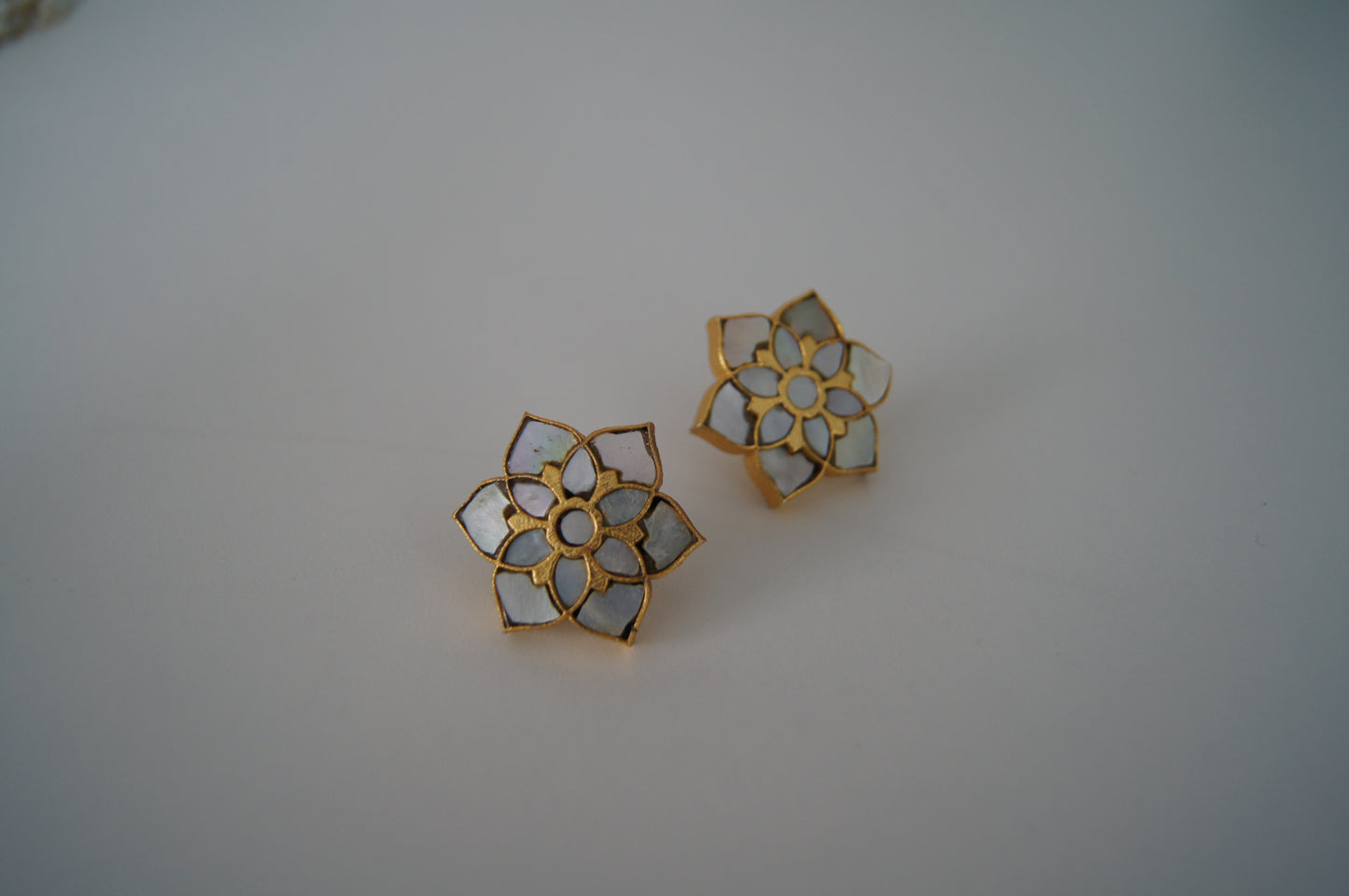 MOP studs