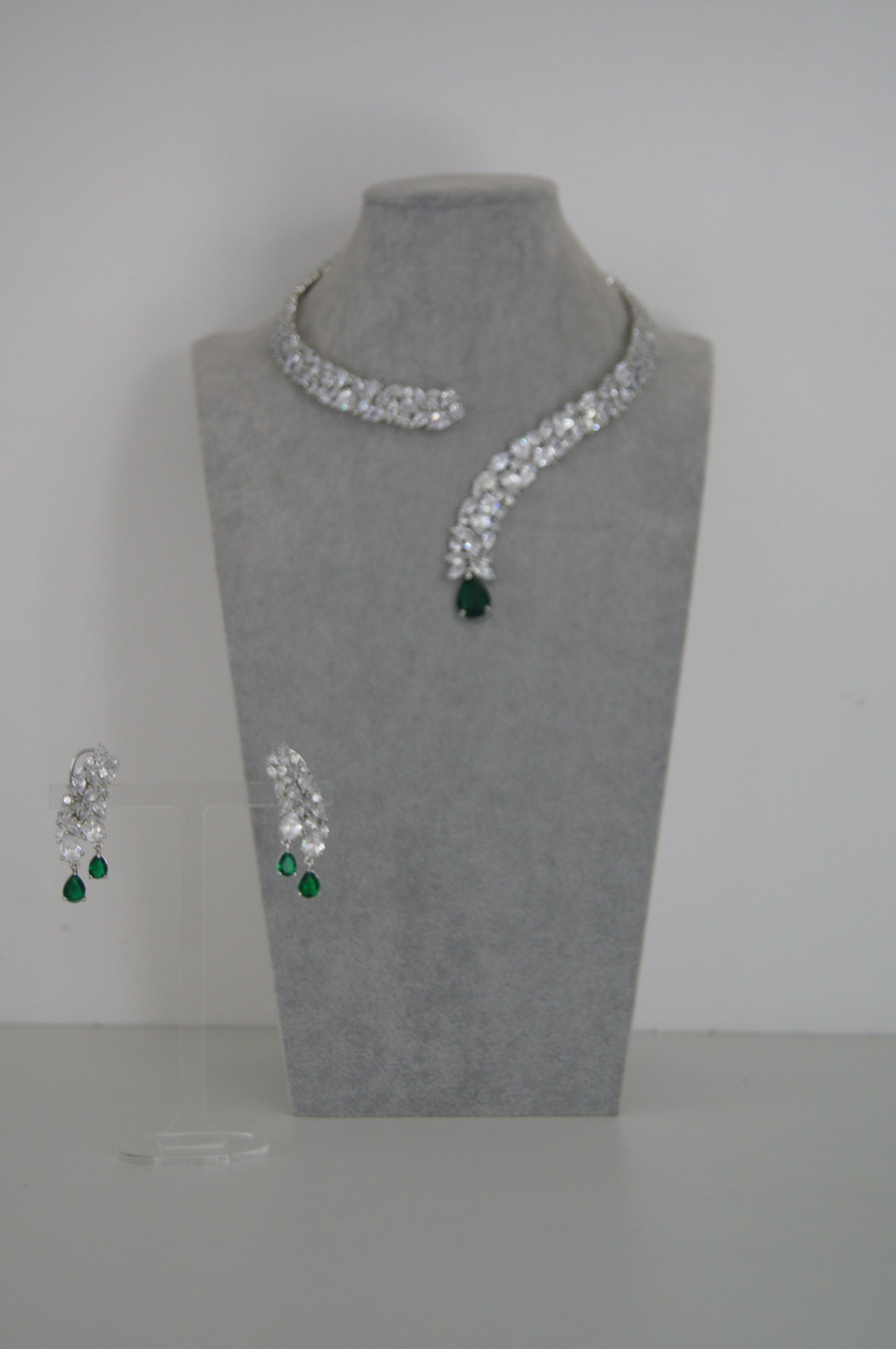 MARIANA - emerald green