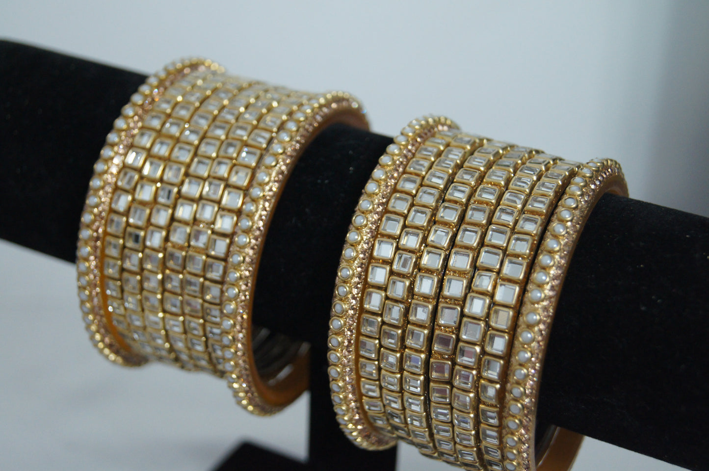 SIMAR Kundan Bangles