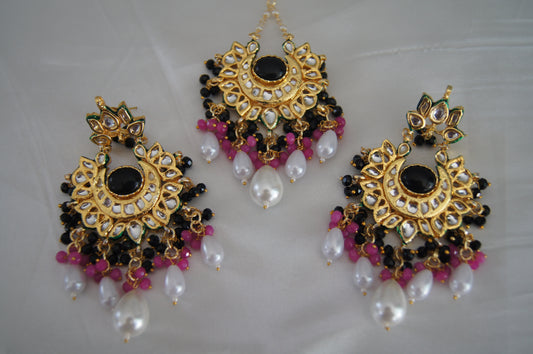 MIHIKA Black Earrings & Tikka
